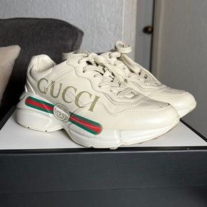 Gucci Womens Rhyton sneaker(original)